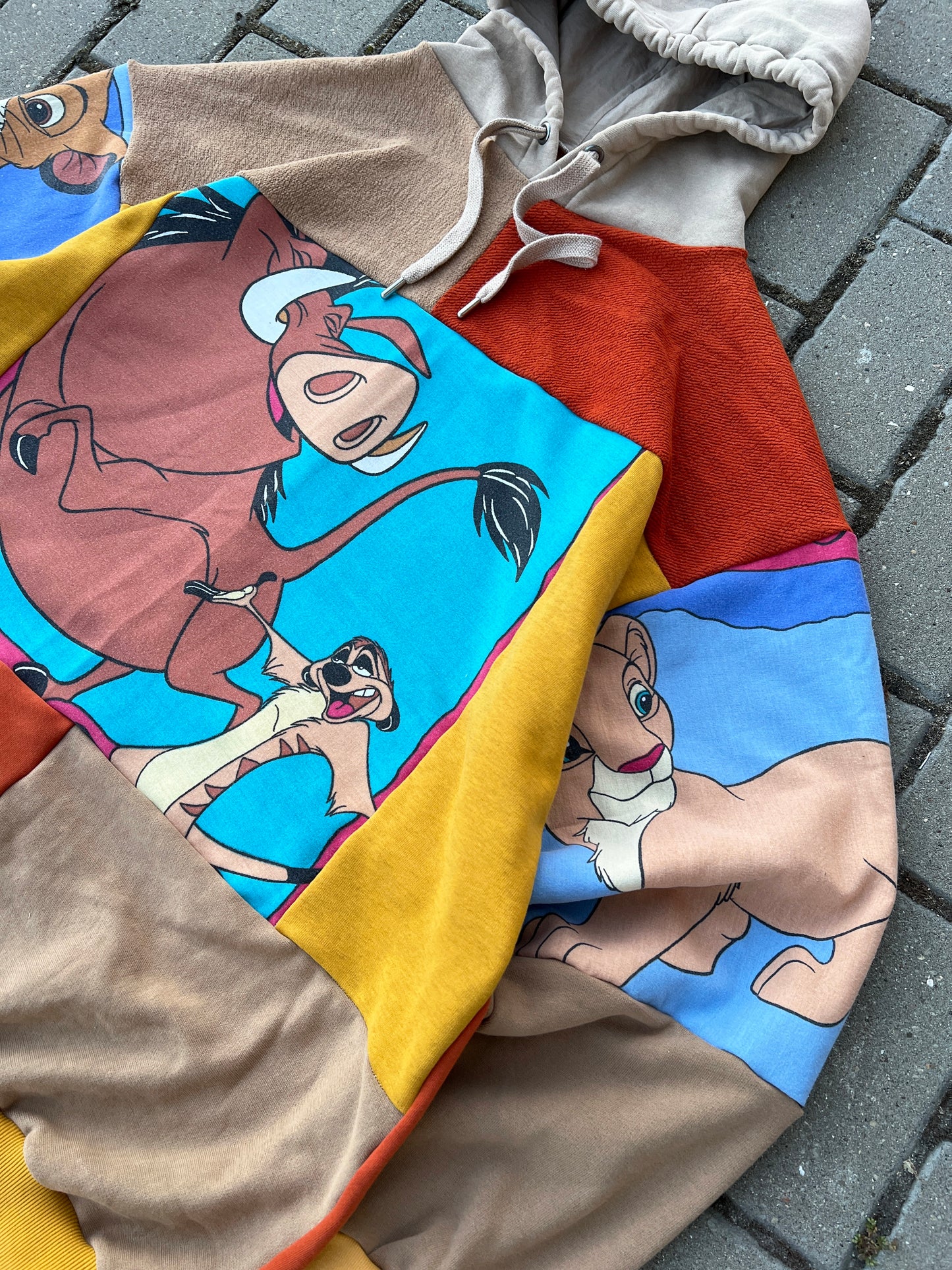 'HAKUNA MATATA' PATCHWORK HOODIE (XL)