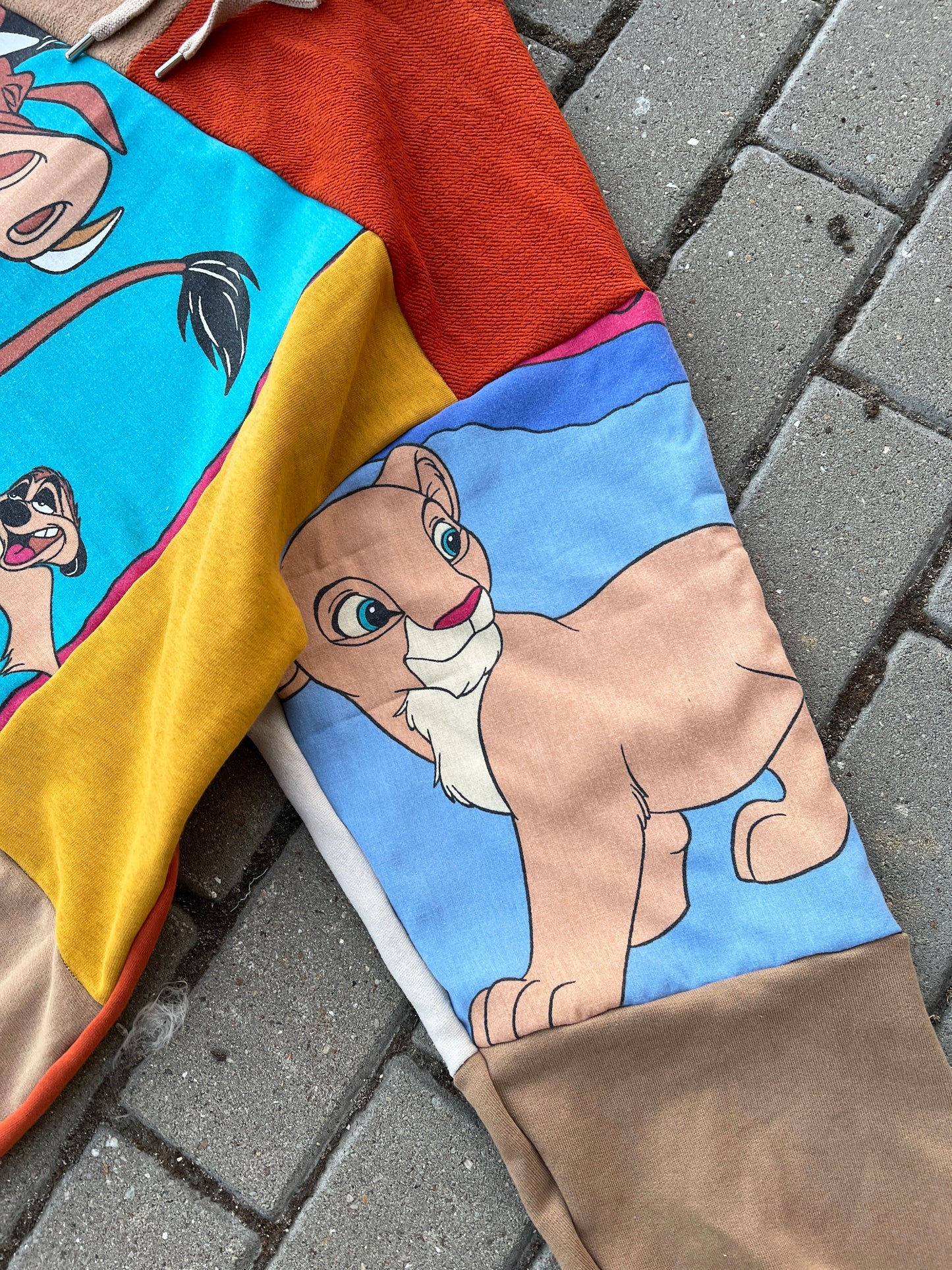 'HAKUNA MATATA' PATCHWORK HOODIE (XL)