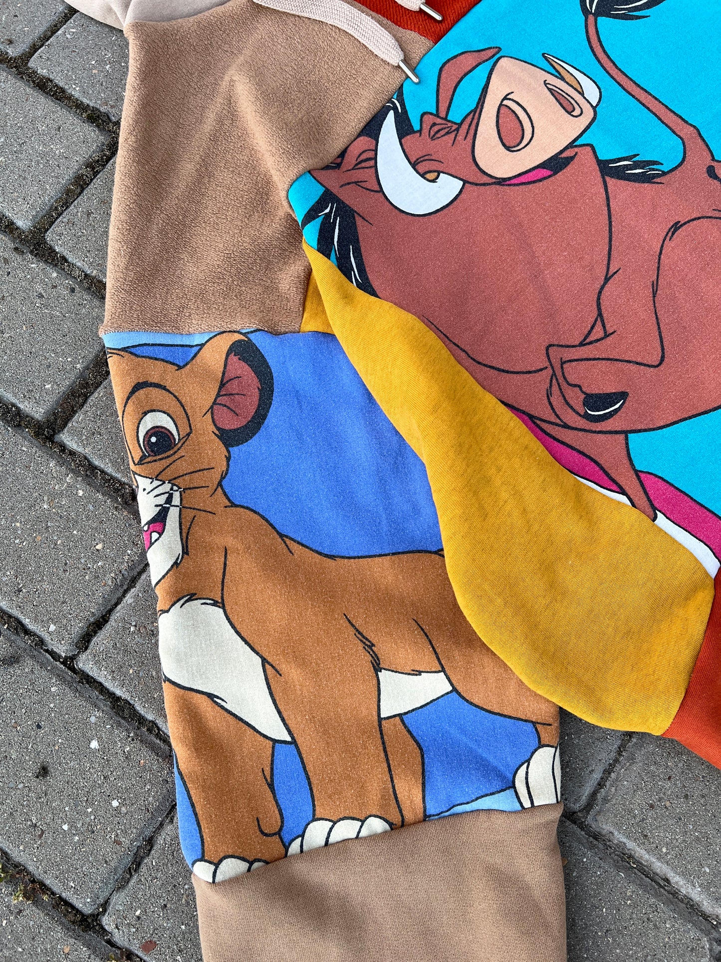 'HAKUNA MATATA' PATCHWORK HOODIE (XL)