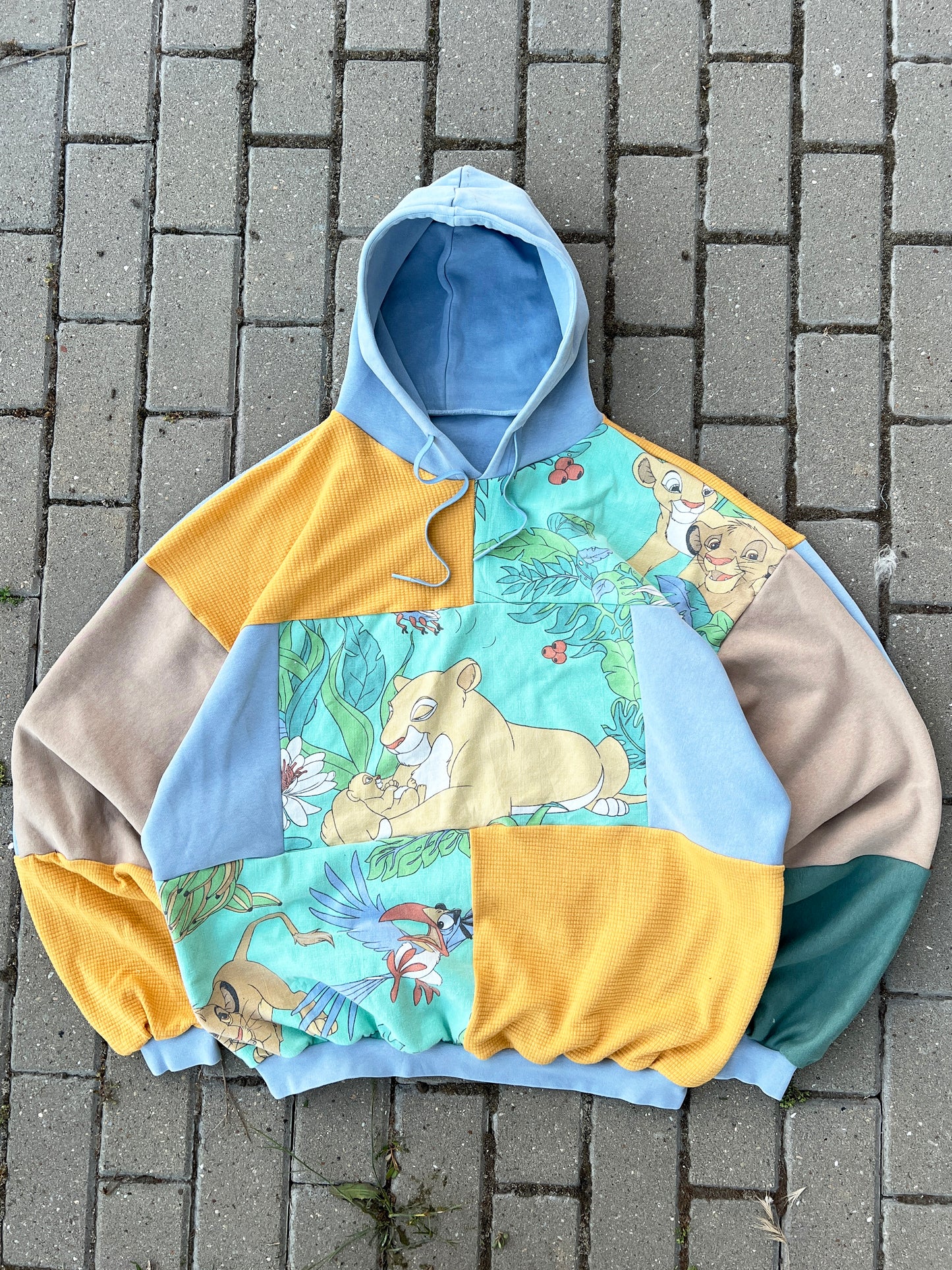 'HAKUNA MATATA' PATCHWORK HOODIE (XXL)