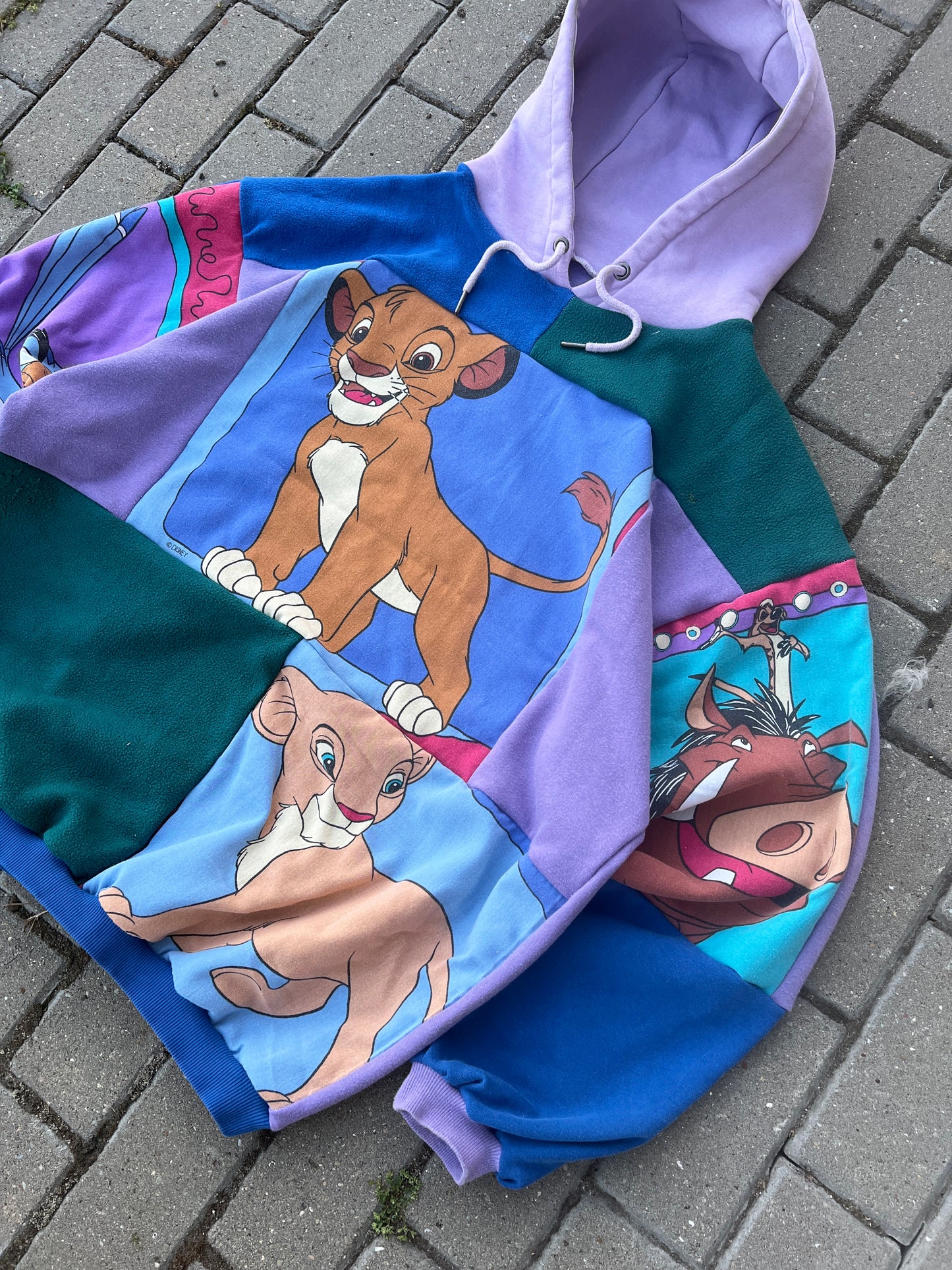 'HAKUNA MATATA' PATCHWORK HOODIE (XL)