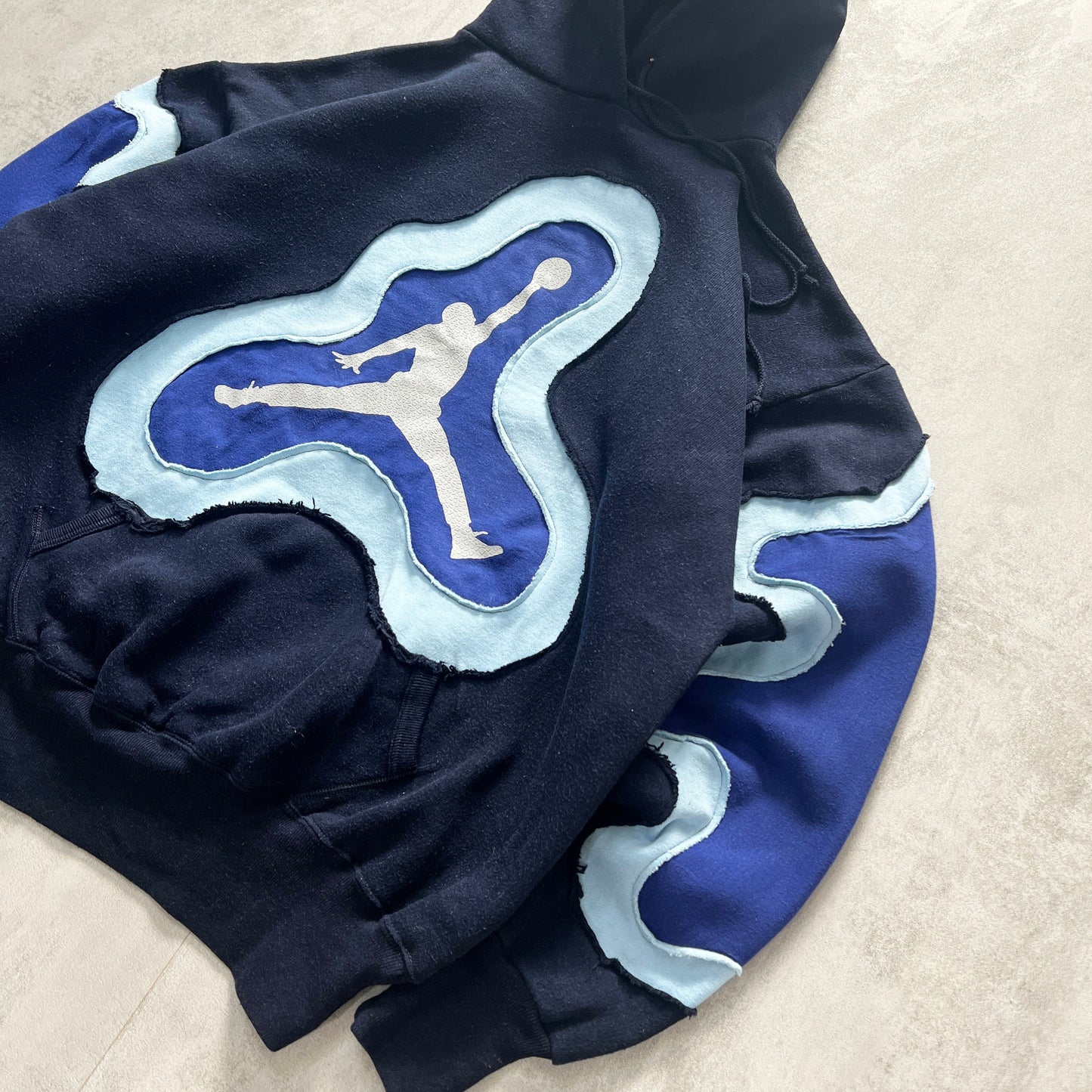 'SPLASH' HOODIE (L)