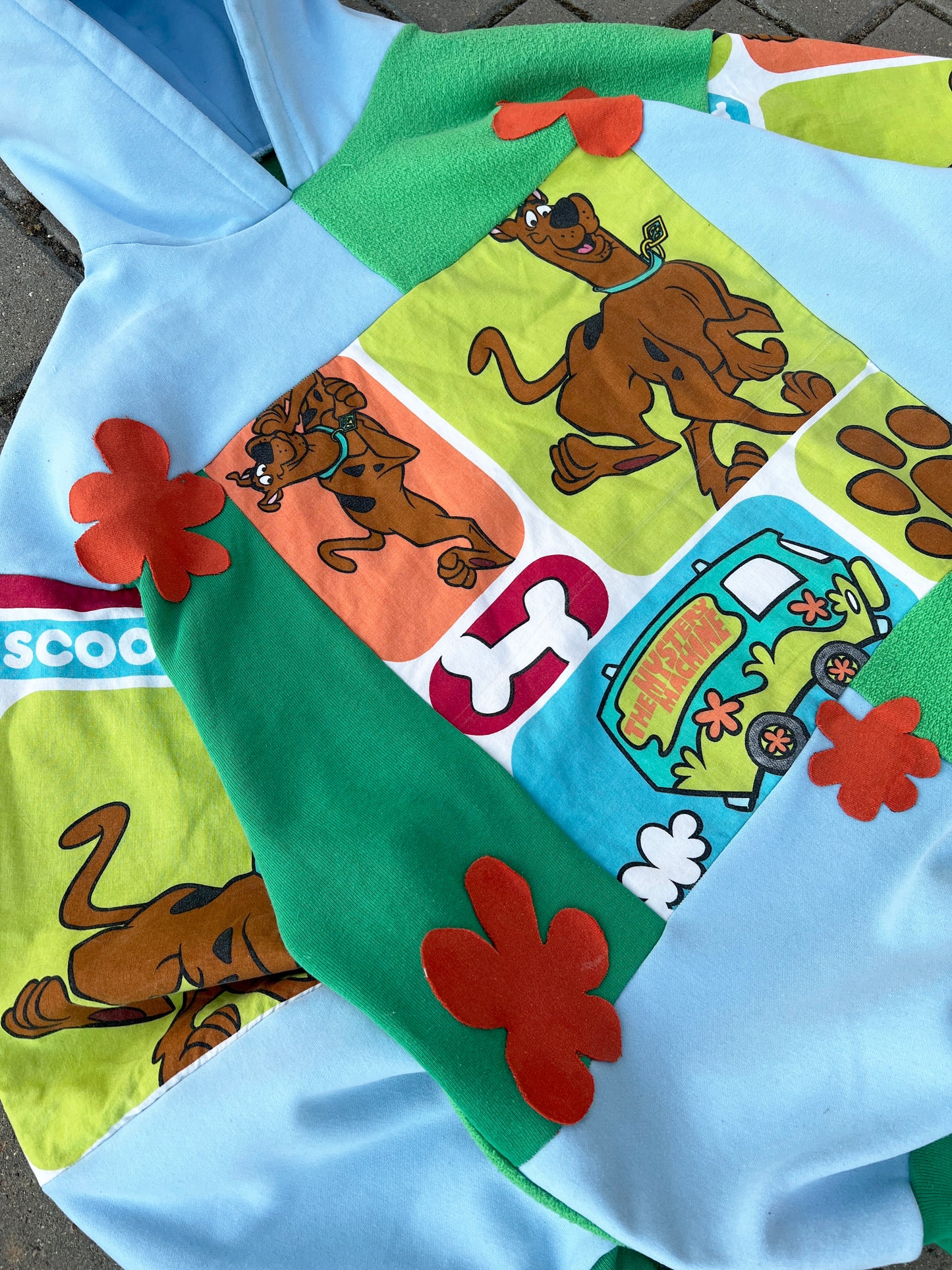 'THE MYSTERY MACHINE' PATCHWORK HOODIE (XL)
