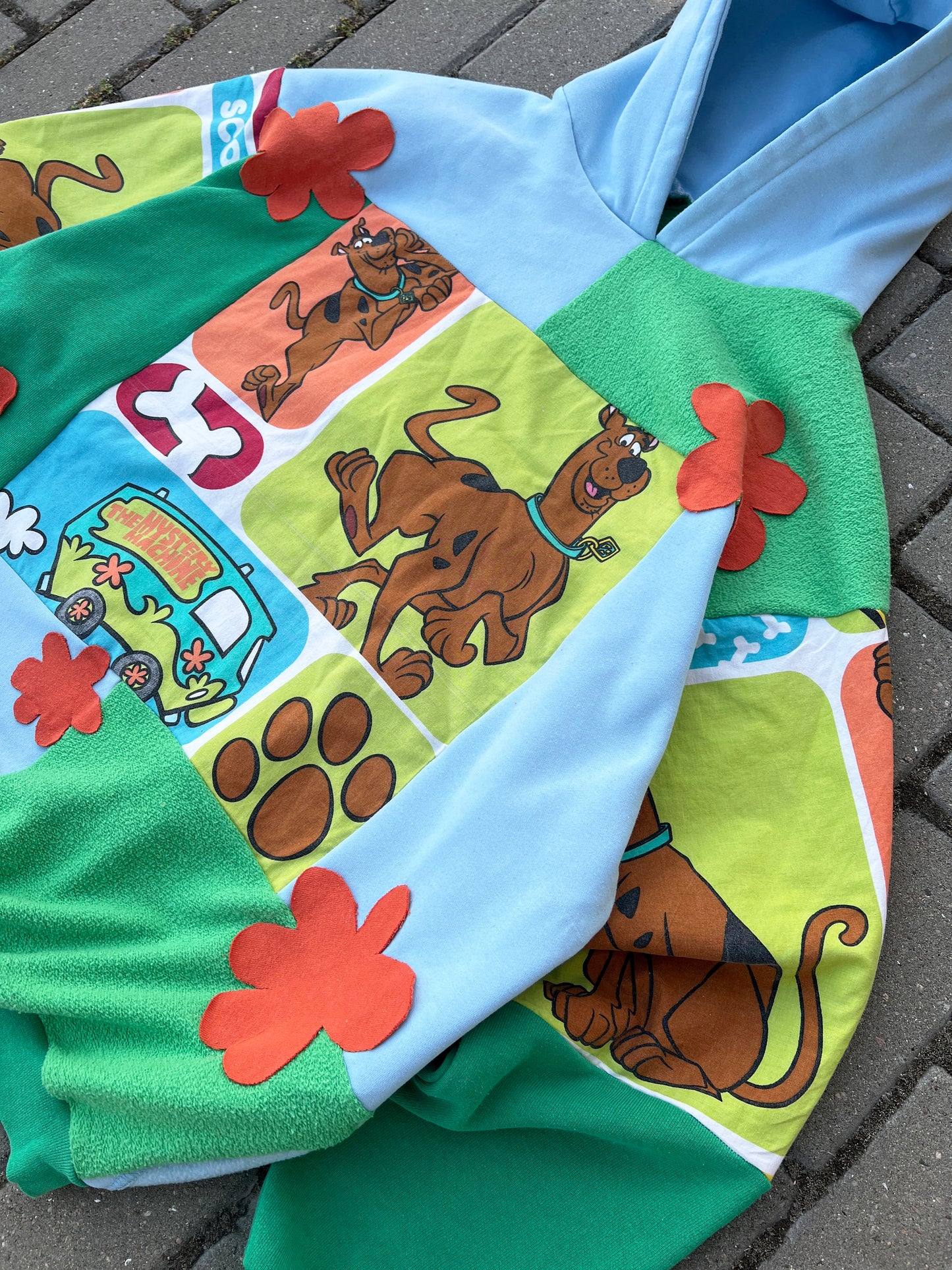 'THE MYSTERY MACHINE' PATCHWORK HOODIE (XL)