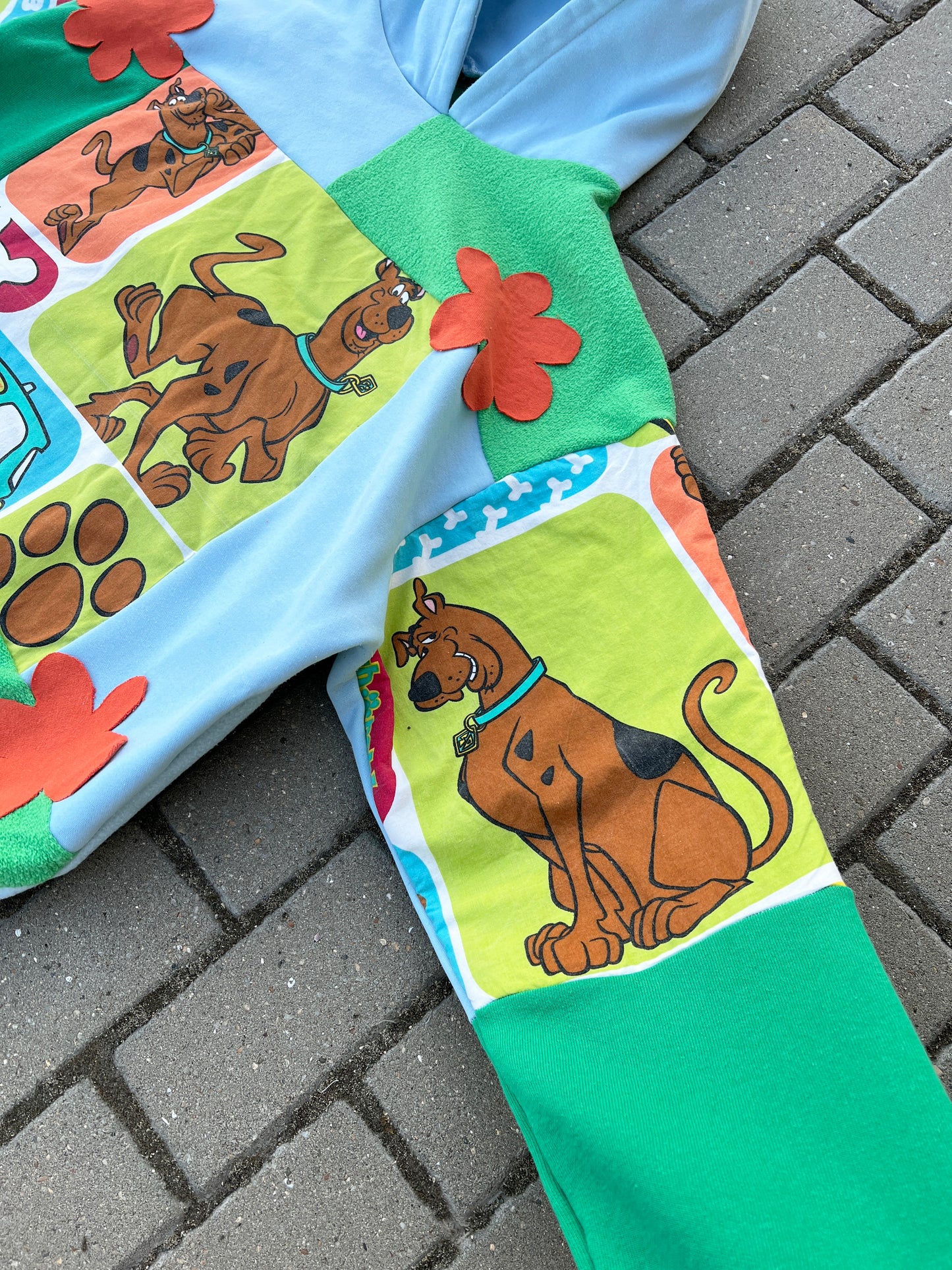 'THE MYSTERY MACHINE' PATCHWORK HOODIE (XL)