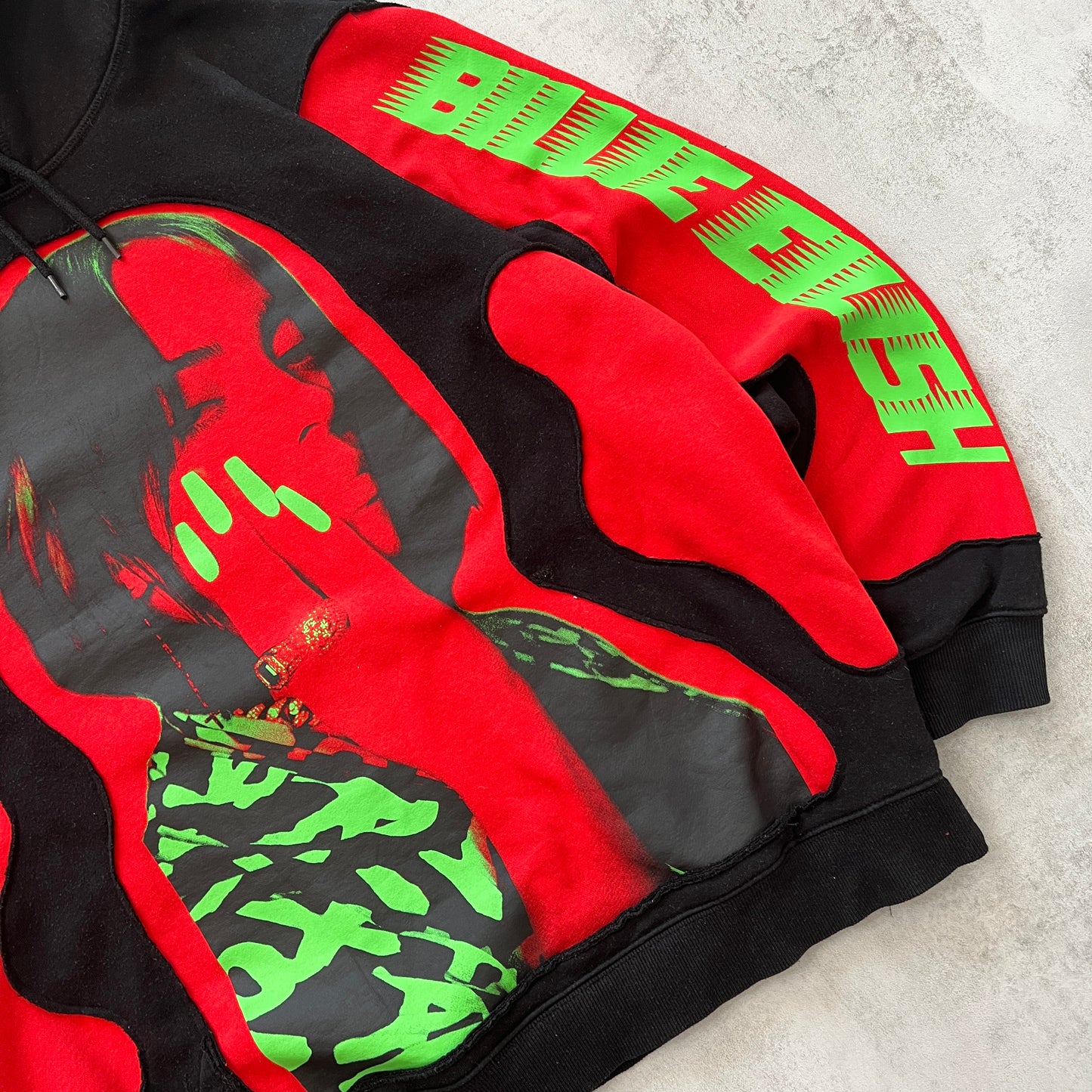 'BILLIE' HOODIE (L)
