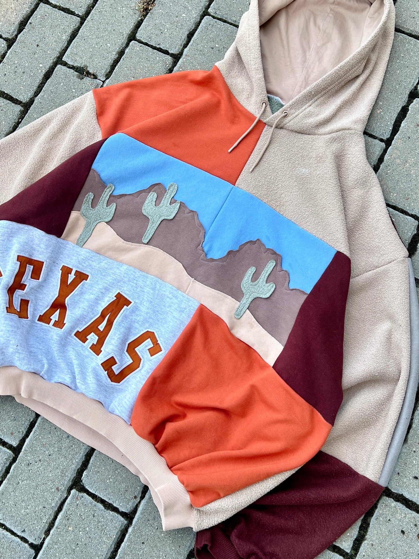 'TEXAS' PATCHWORK HOODIE (XL)