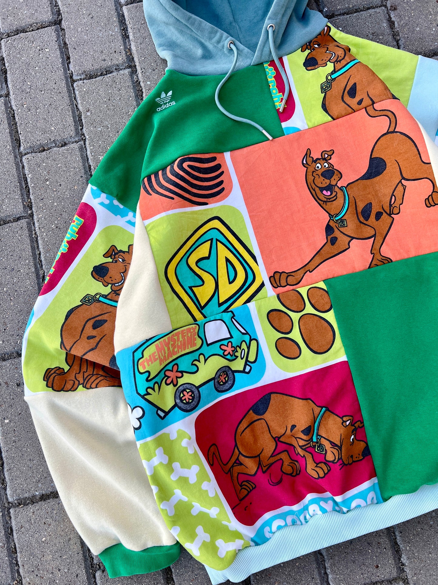 'SCOOBY' PATCHWORK HOODIE (L-XL)