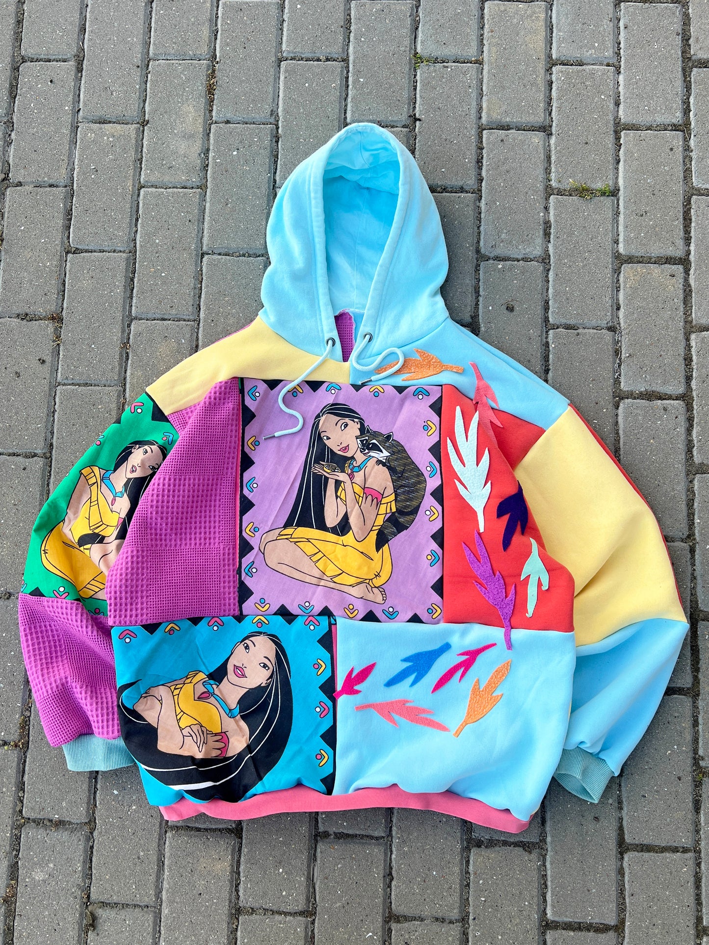 'COLORS OF THE WIND' PATCHWORK HOODIE (XL)
