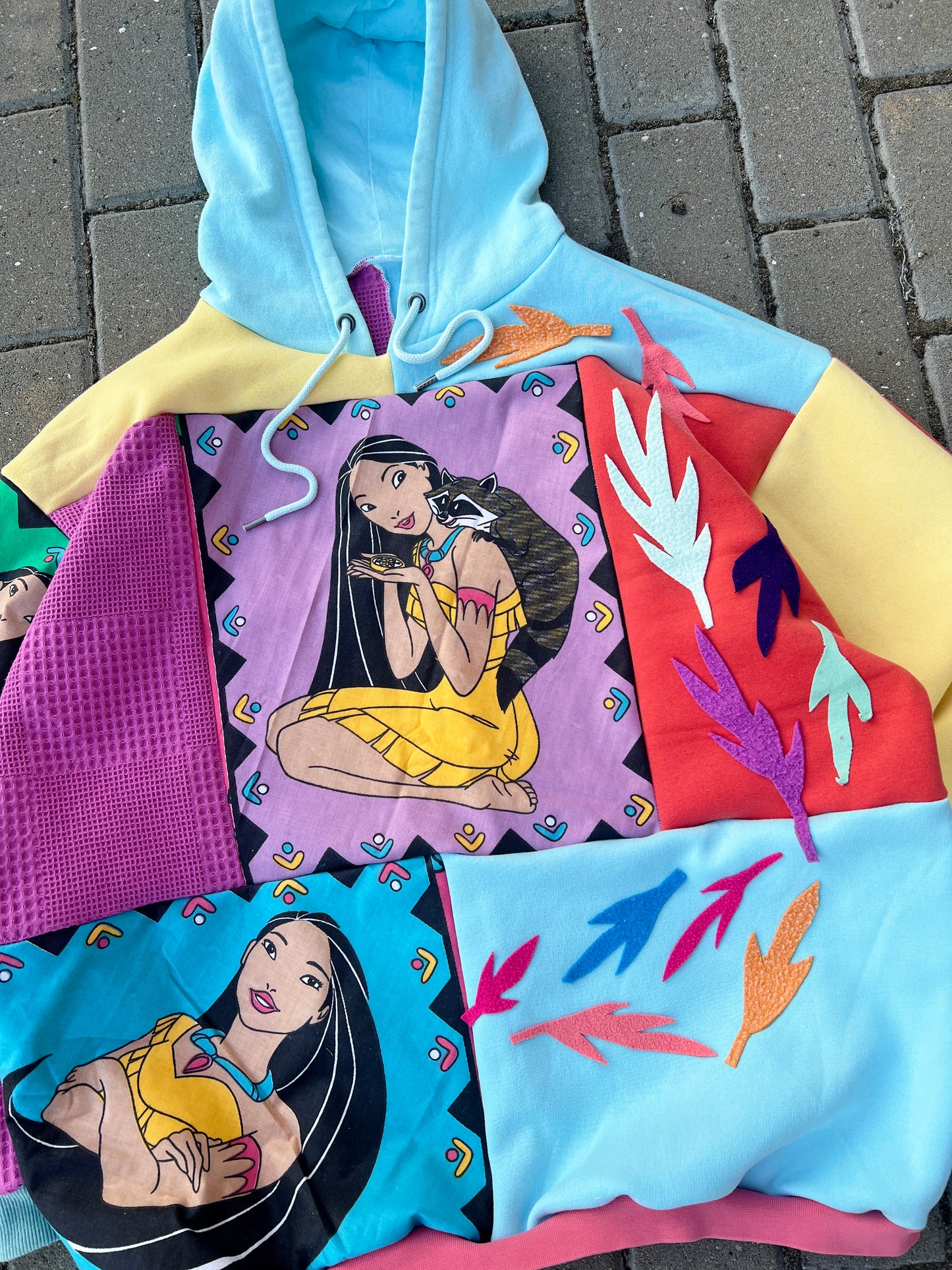 'COLORS OF THE WIND' PATCHWORK HOODIE (XL)