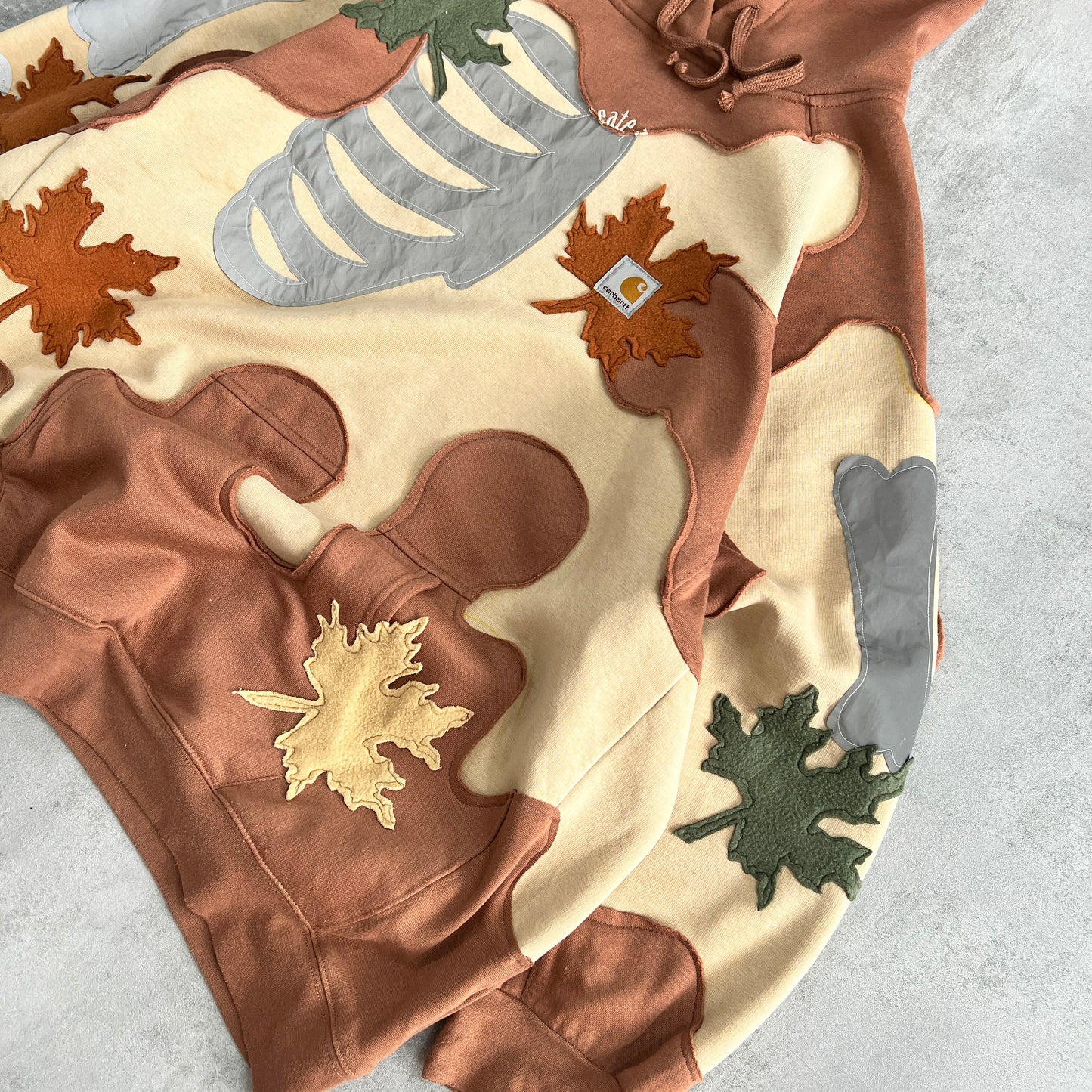 'LEAVES' REFLECTIVE HOODIE (XL)