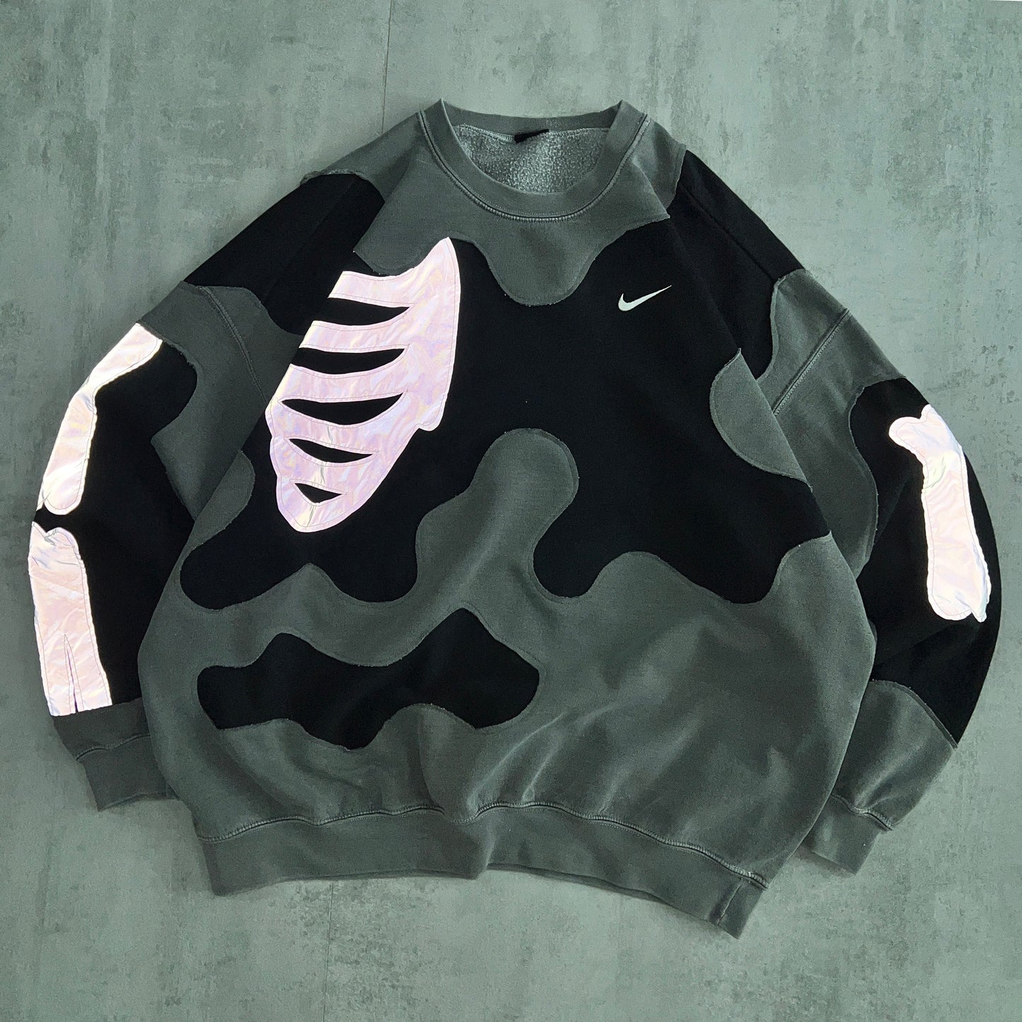 'BONES' REFLECTIVE SWEATSHIRT (XL)