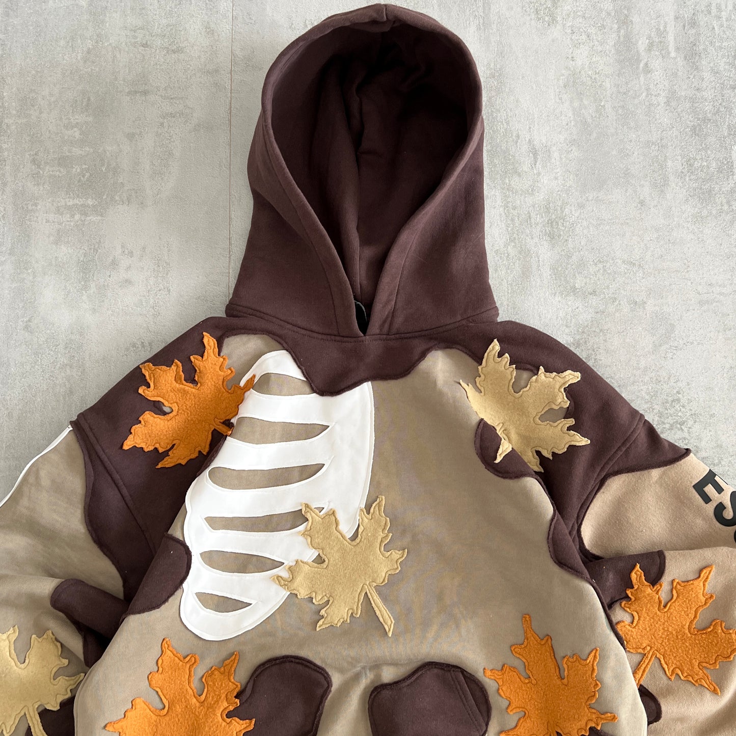 'LEAVES' HOODIE (w M)