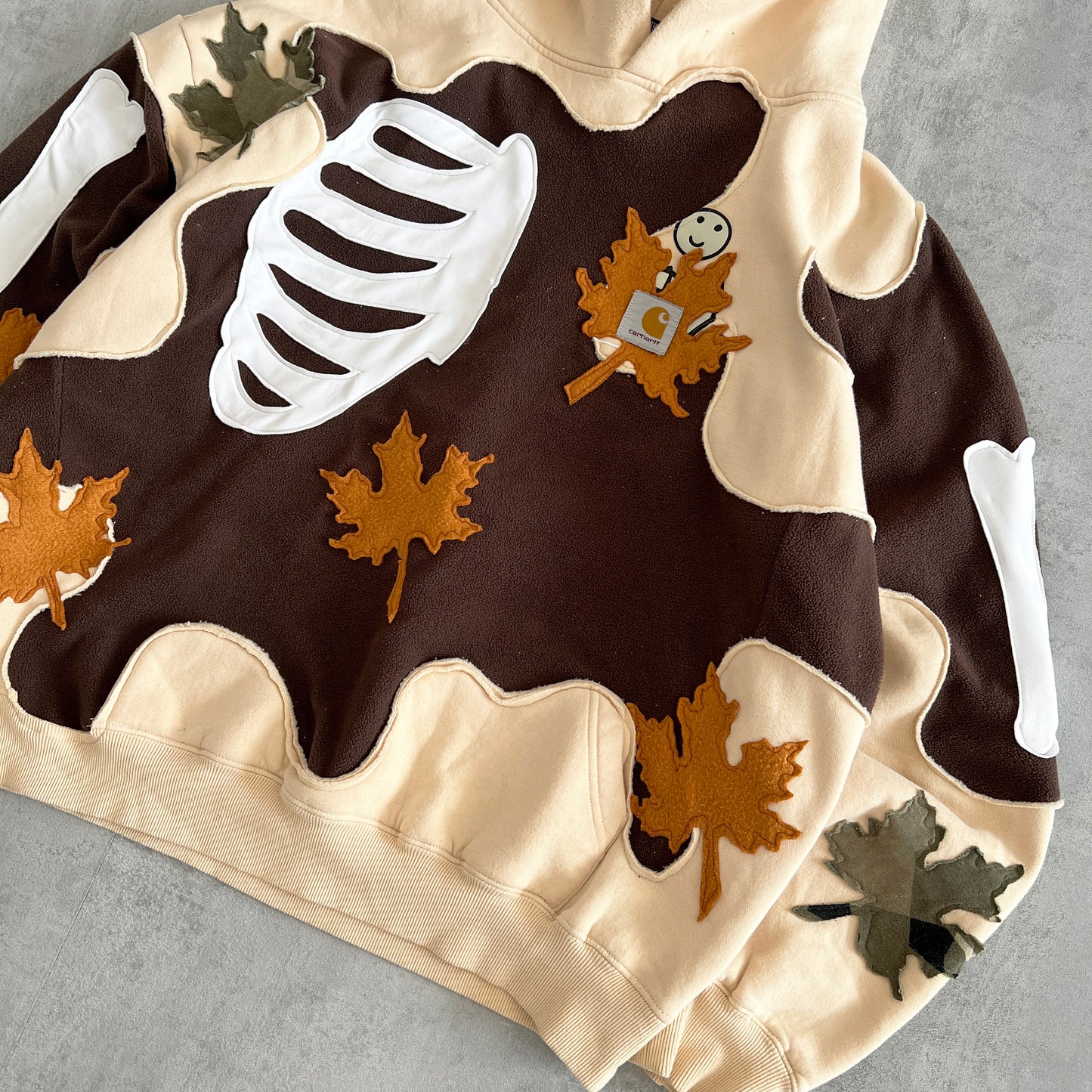 'LEAVES' HOODIE (XL)