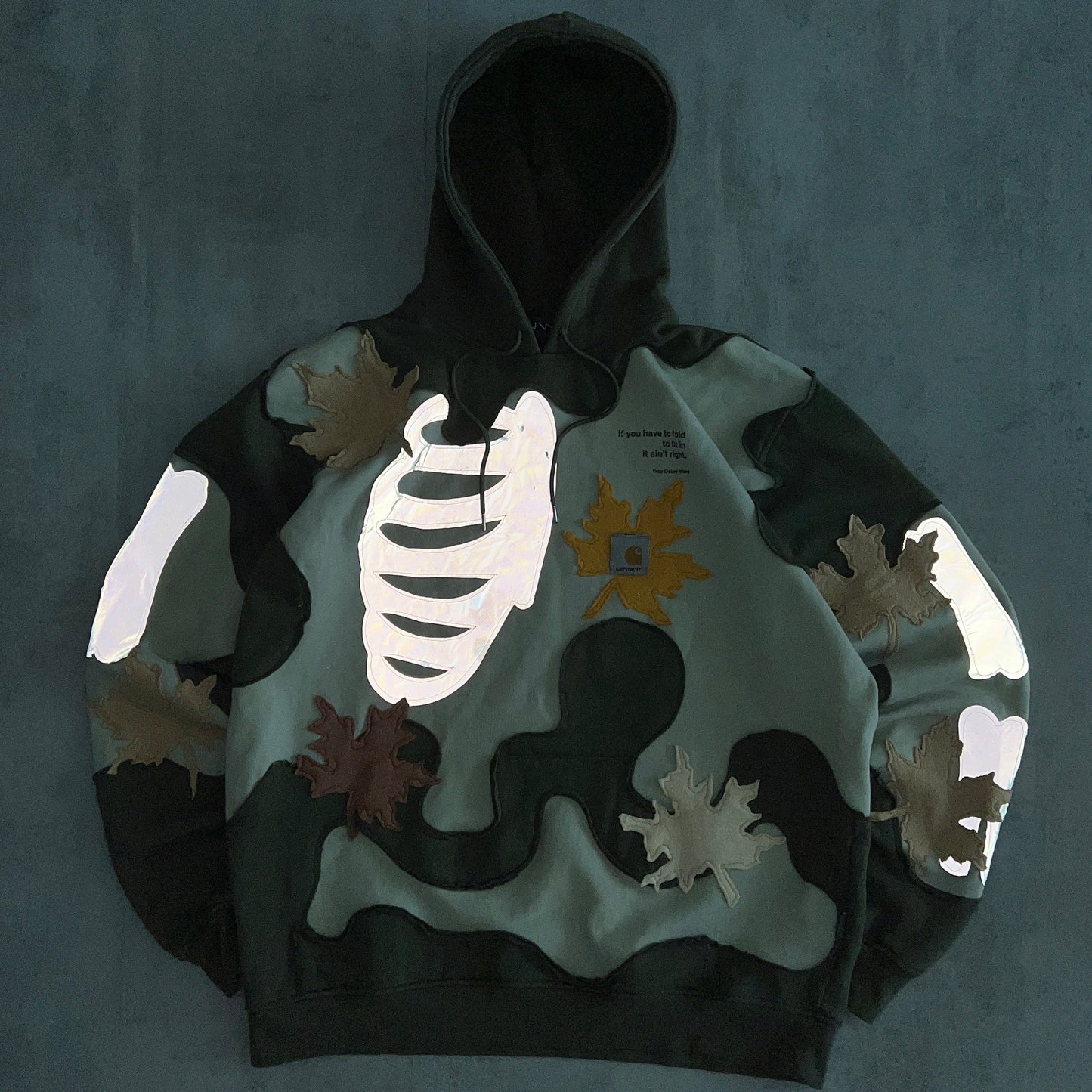 'LEAVES' REFLECTIVE HOODIE (L)