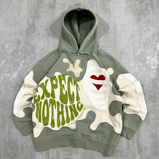 'EXPECT NOTHING APPRECIATE EVERYTHING' HOODIE (M)